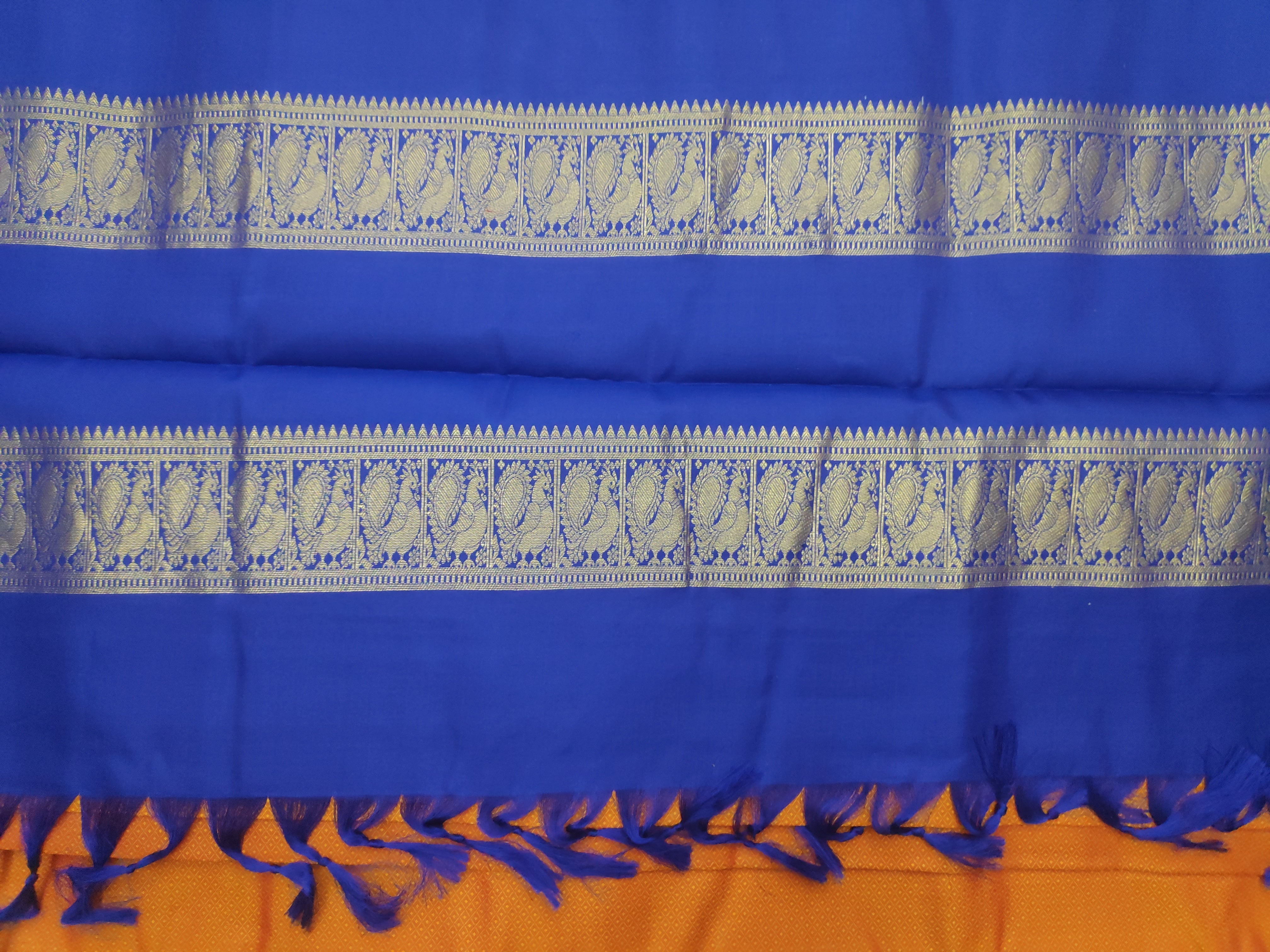 Pure silk 10.25 yardz