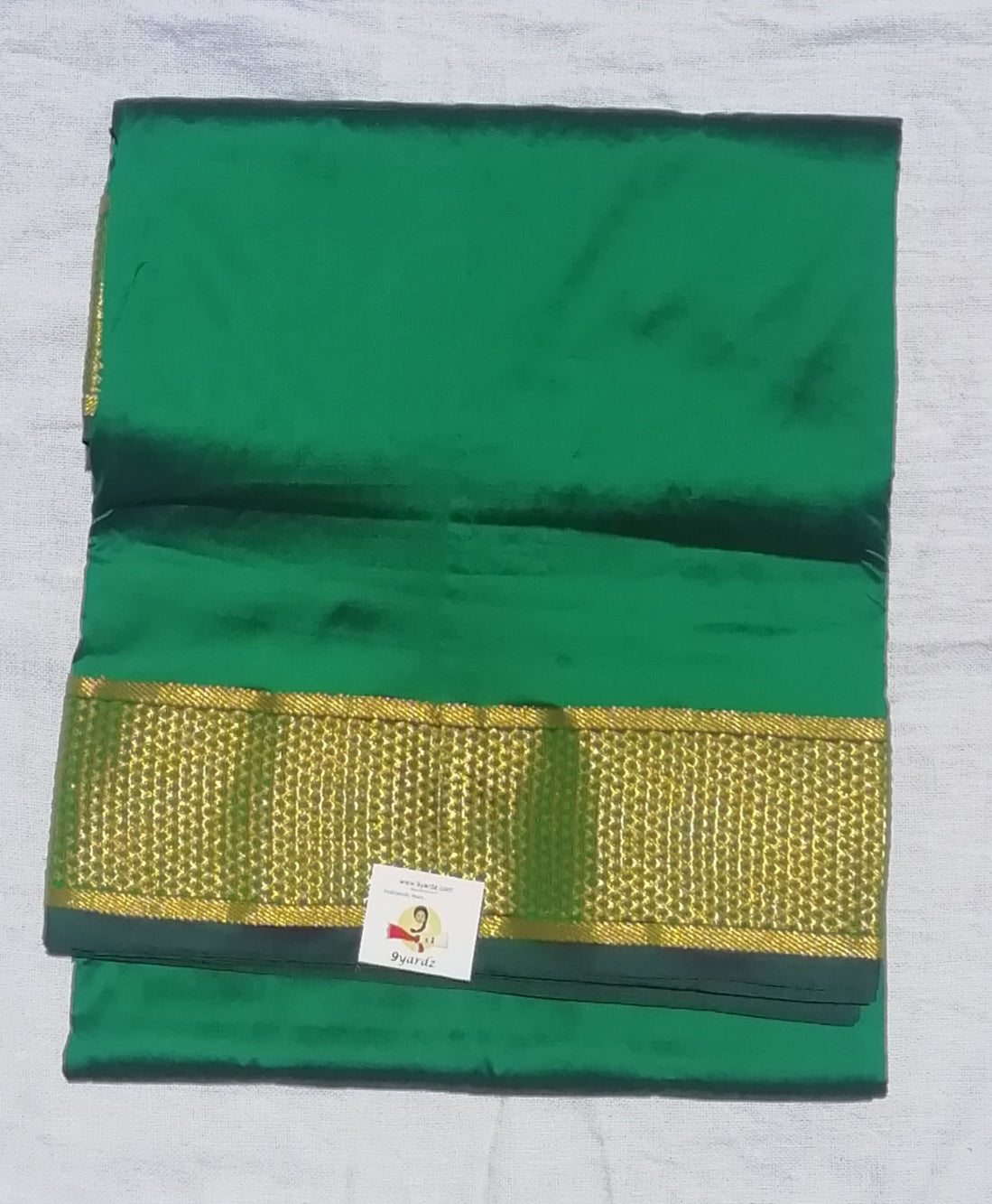 Poly silk 10 yardz